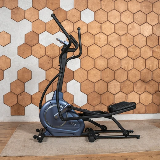Эллиптический тренажер домашний CARBON FITNESS E70 купить в Туле в магазине тренажеров