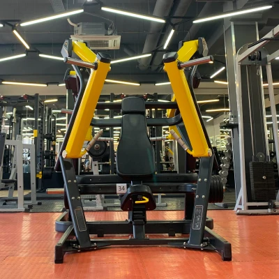 Жим от груди широким хватом BRONZE GYM PL-1708 — профессиональный тренажер